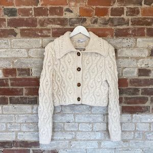 Zara Chunky Knit Cropped Sweater